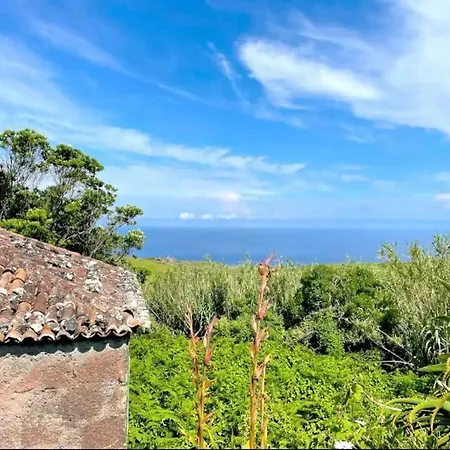 Aldeia Cha de Joao Tome